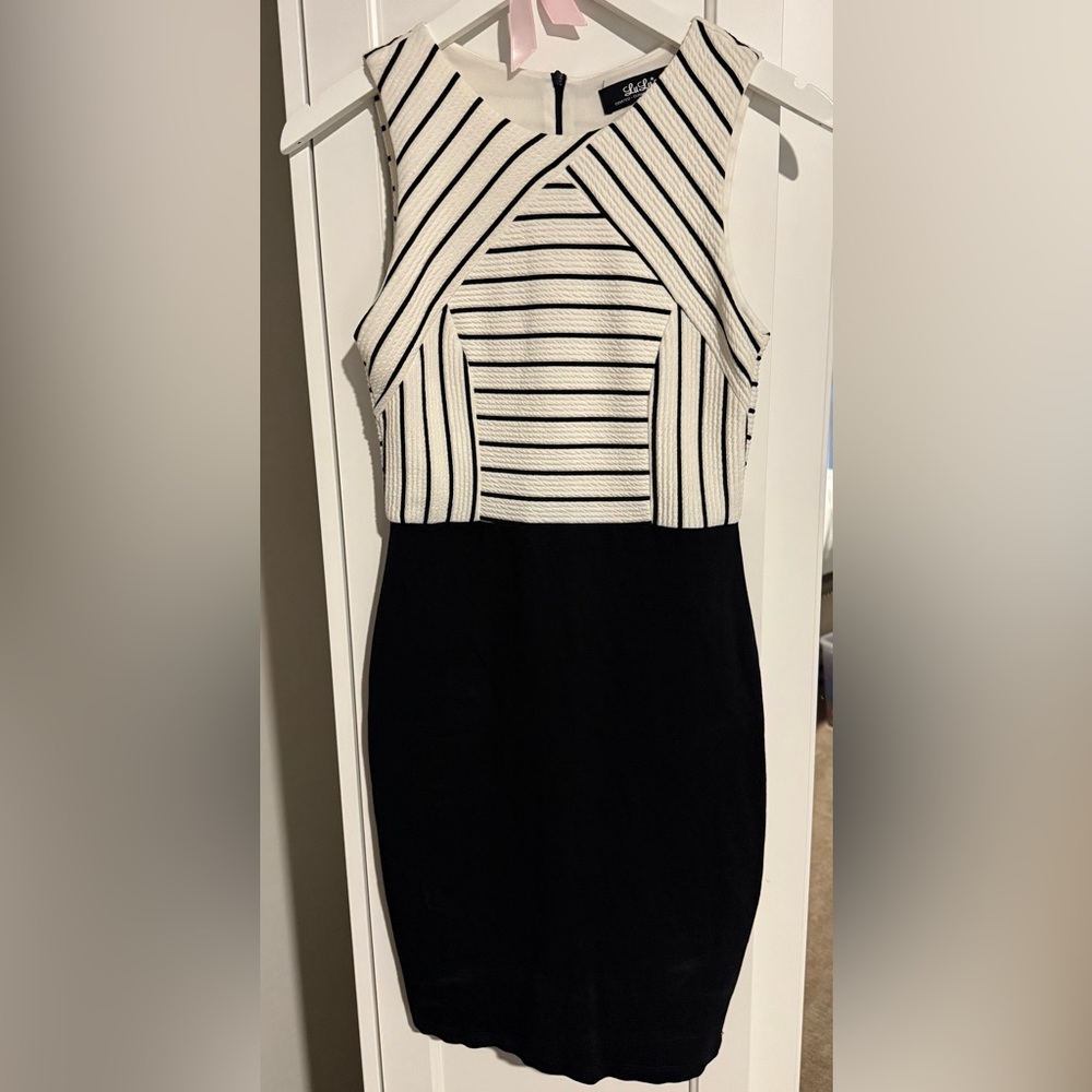 Lulu's Black and White Strapless Dress